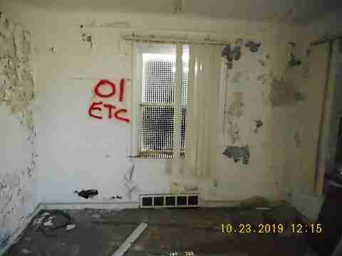 8570 Hubbell (10)_m.jpg